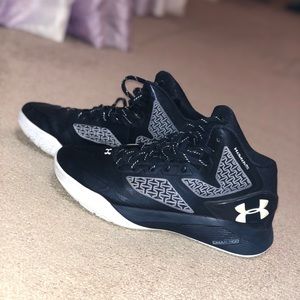 Under Armour Basketball Shoes